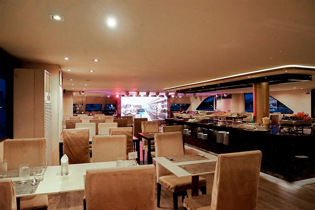 Bangkok Dinner Cruise with Alangka Cruise from ICONSIAM pier
